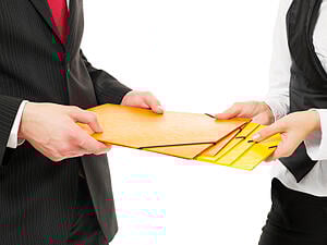 ExchangingFiles_Featured on www.blog.marketresearch.com 